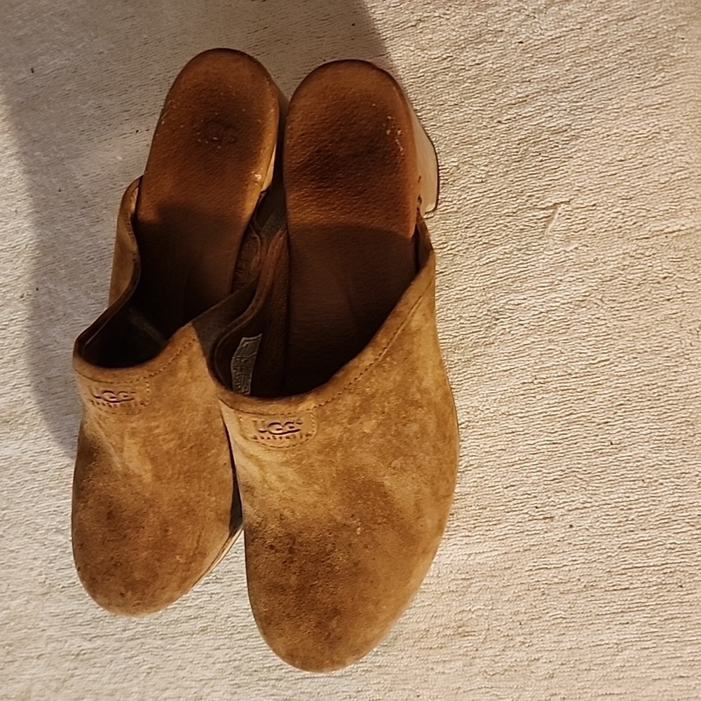 Ugg Mules. - image 4